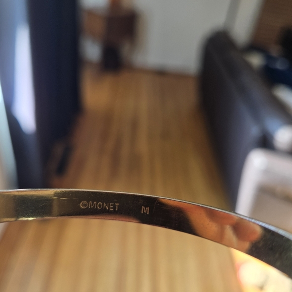 MONET gold plated bangle. - Picture 2 of 3